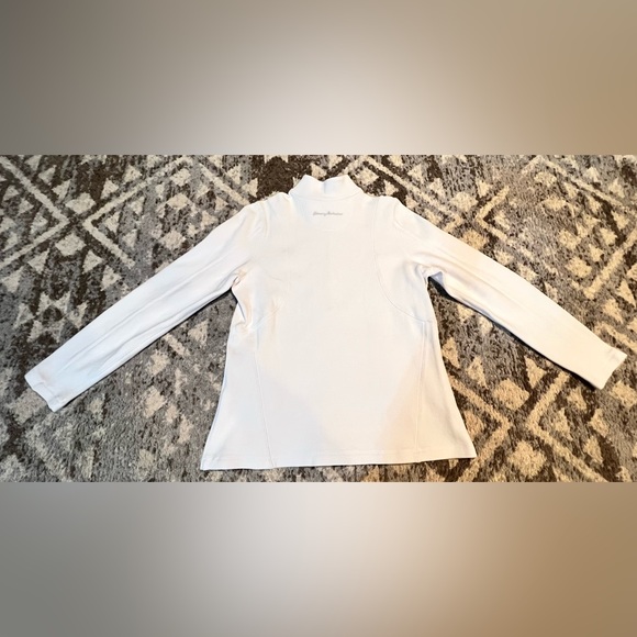 Tommy Bahama half zip 
 ￼ - Picture 2 of 6